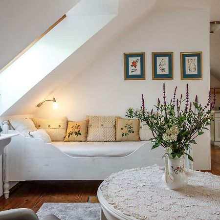 Kosbor Panzio Bed & Breakfast Magyarszombatfa Dış mekan fotoğraf