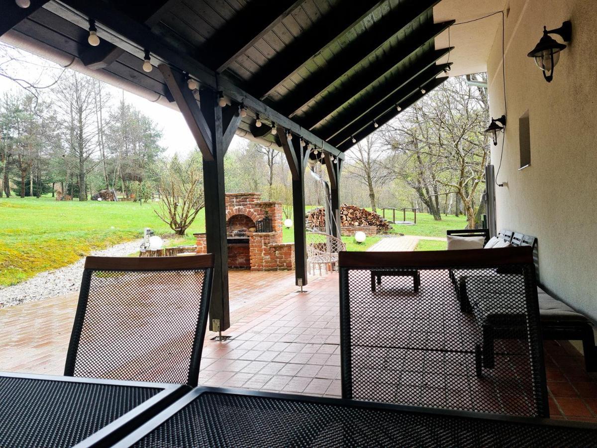 Kosbor Panzio Bed & Breakfast Magyarszombatfa Dış mekan fotoğraf
