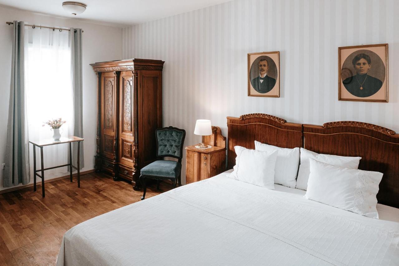 Kosbor Panzio Bed & Breakfast Magyarszombatfa Dış mekan fotoğraf