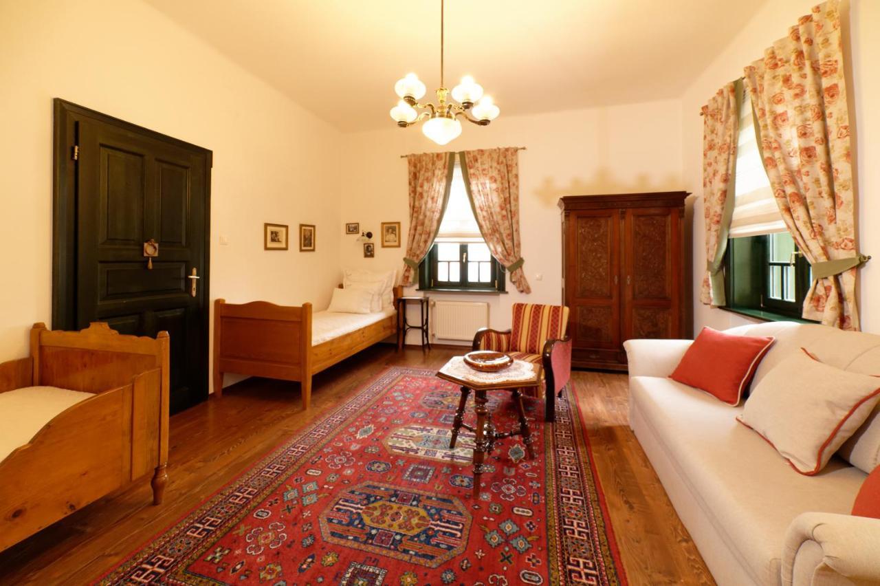Kosbor Panzio Bed & Breakfast Magyarszombatfa Dış mekan fotoğraf