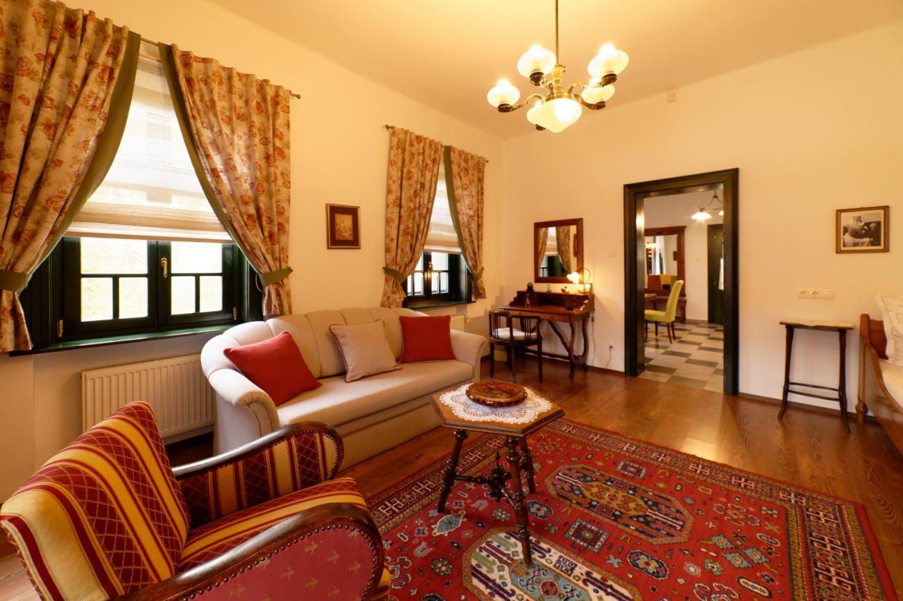 Kosbor Panzio Bed & Breakfast Magyarszombatfa Dış mekan fotoğraf