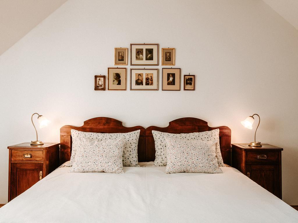 Kosbor Panzio Bed & Breakfast Magyarszombatfa Dış mekan fotoğraf