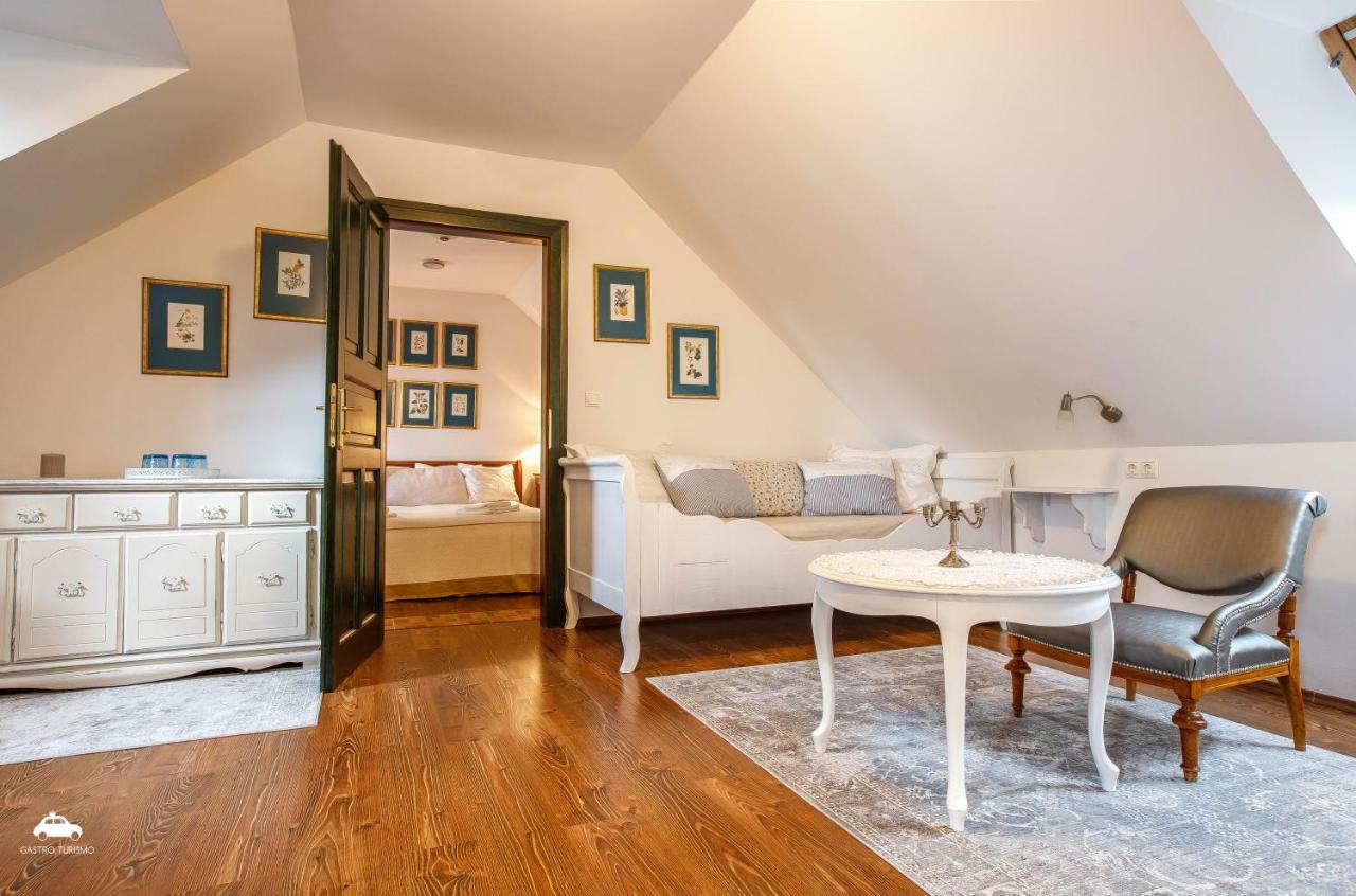 Kosbor Panzio Bed & Breakfast Magyarszombatfa Dış mekan fotoğraf