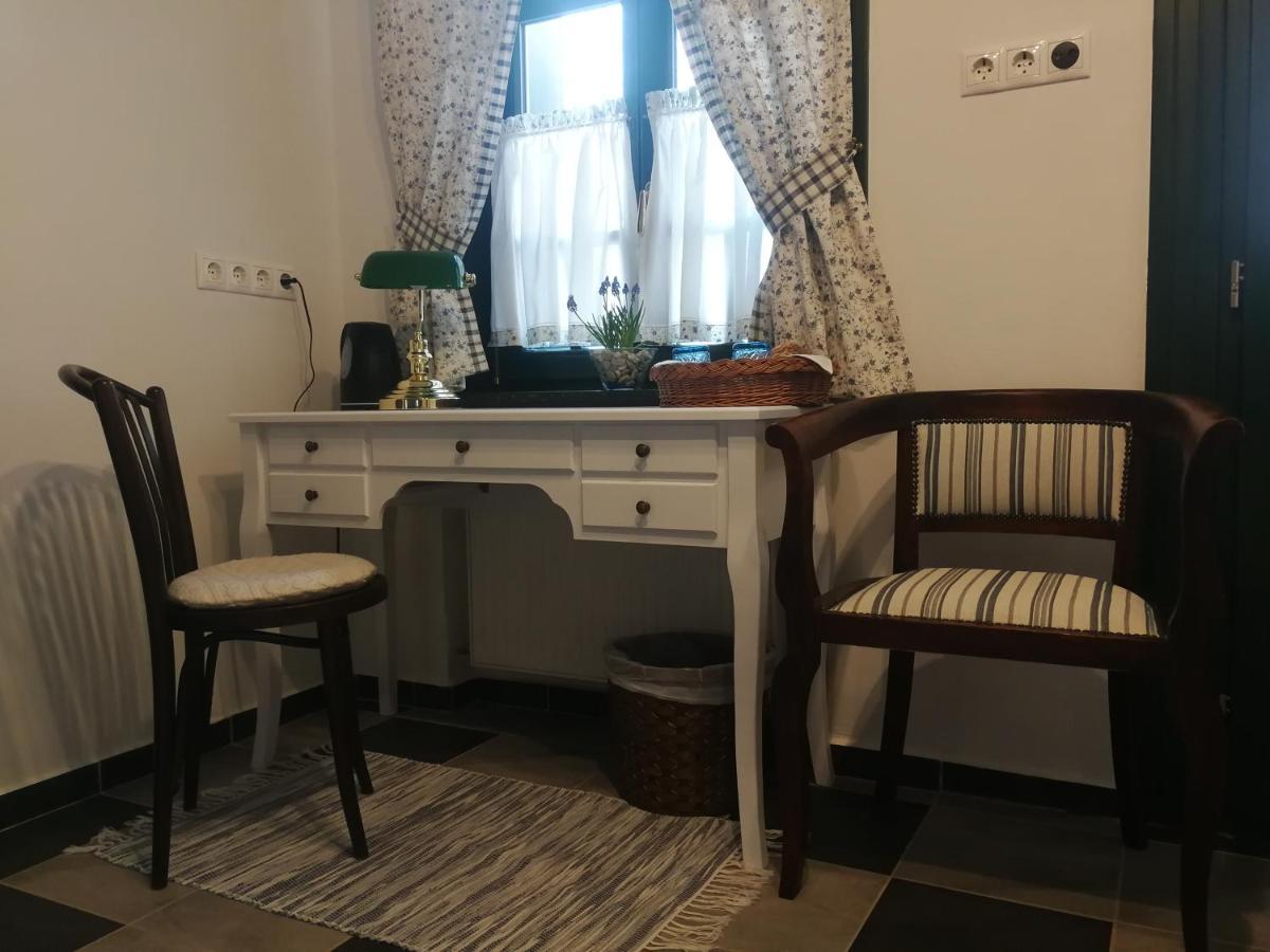 Kosbor Panzio Bed & Breakfast Magyarszombatfa Dış mekan fotoğraf